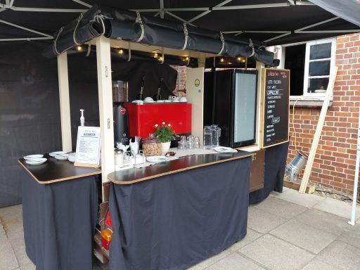 Flohmarkt mit der mobiler Espressobar
